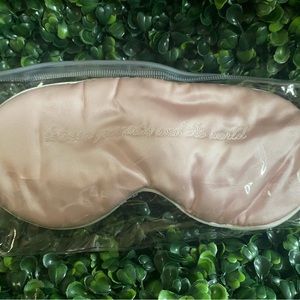 Sleep Mask “ between your skin and the world “